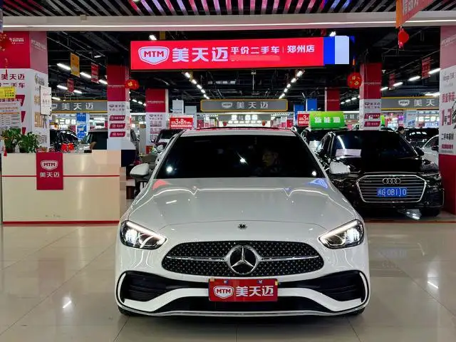 Mercedes-Benz C-Class 2024 Model C 200 L Sports Edition – фото 2