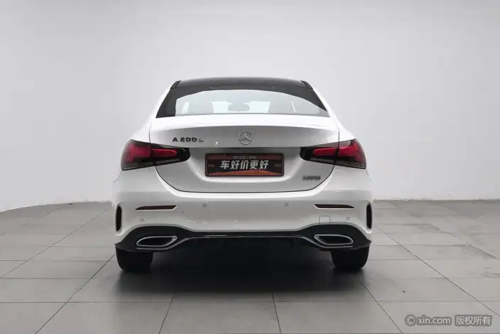 Mercedes-Benz A-class 2022 Model Facelift II A 200 L Sports sedan Fashion Edition – фото 3