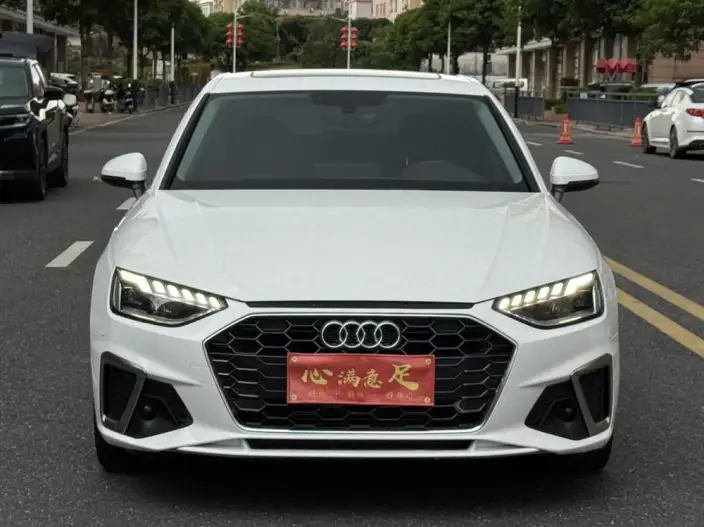 Audi A4 L 2020 Model 40 TFSI Fashion Dynamic Model – фото 2