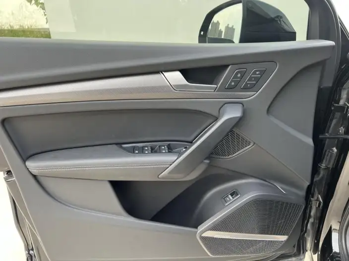 Audi Q5L 2022 Model Facelift 45T Luxury Dynamic Model – фото 10