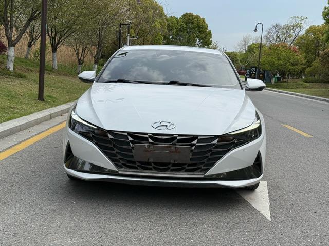 Hyundai Elantra 2021 1.5L CVT GLX Elite – фото 2