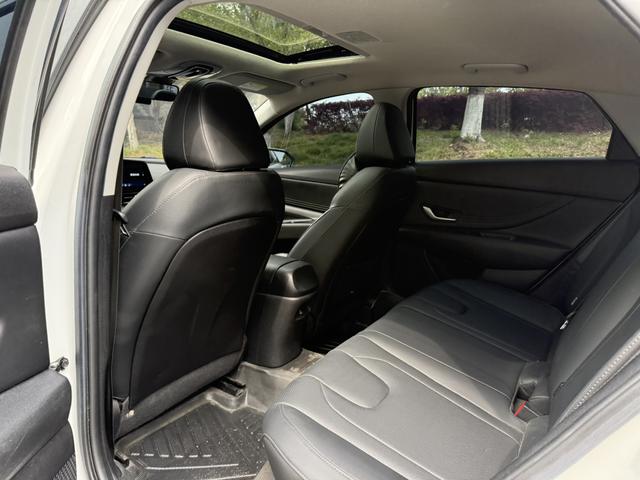 Hyundai Elantra 2021 1.5L CVT GLX Elite – фото 8