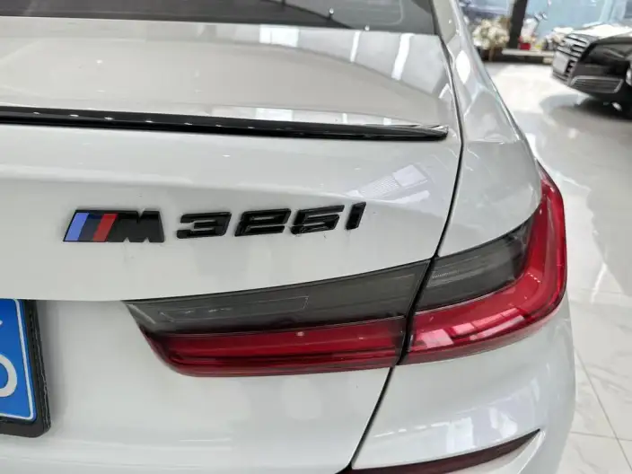 BMW 3 Series 2021 Model 325i M Sports Set – фото 9
