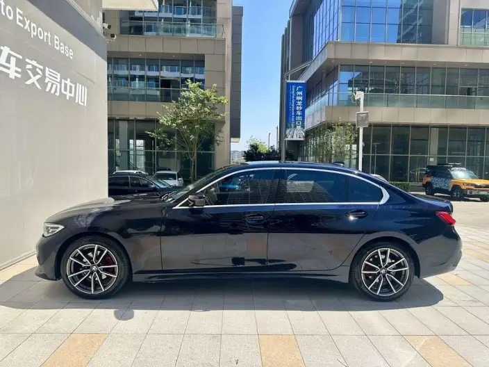 BMW 3 Series 2022 Model 325Li M Sports Set – фото 3