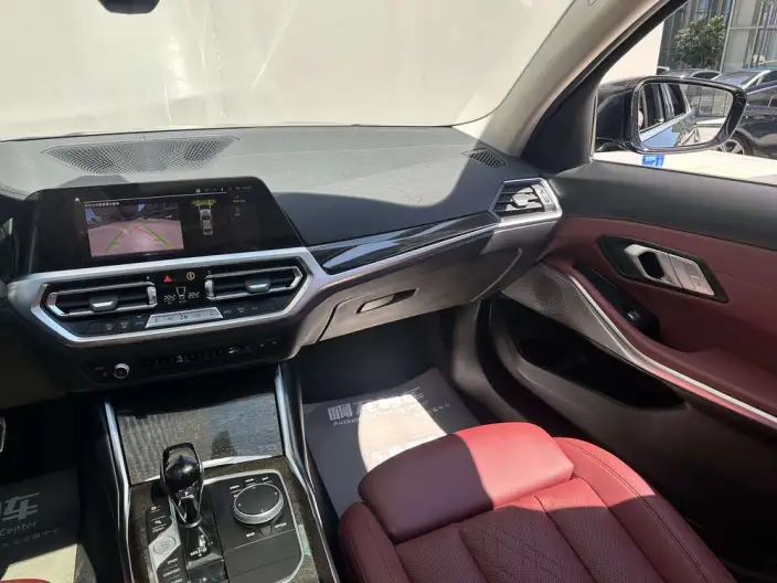 BMW 3 Series 2022 Model 325Li M Sports Set – фото 10