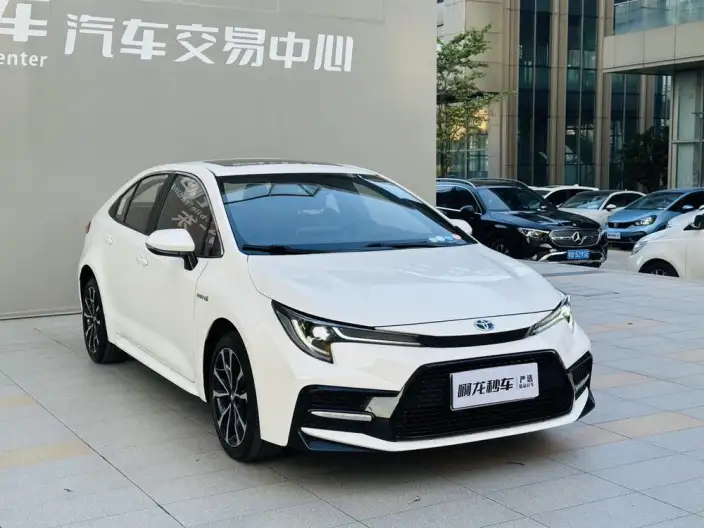 Toyota Levin 2022 Model Hybrid 1.8H E-CVT Sports Edition – фото 3