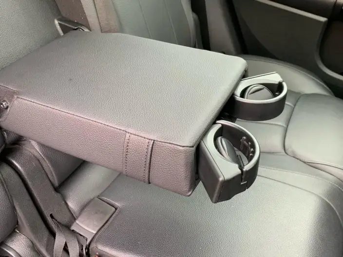 Mercedes-Benz GLB 2021 Model GLB 200 Dynamic Model – фото 7