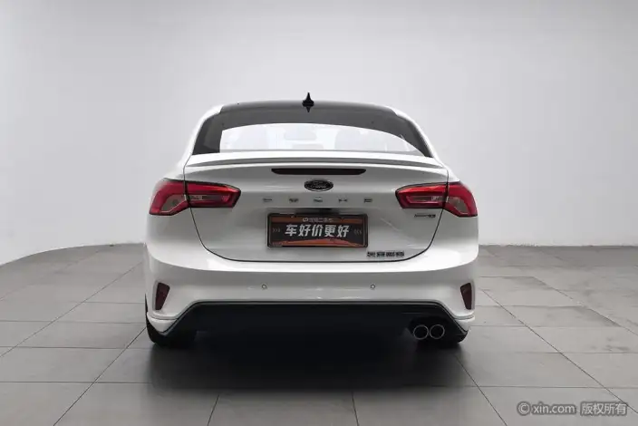 Ford Focus 2022 Model Sedan EcoBoost 180 Automatic ST Line