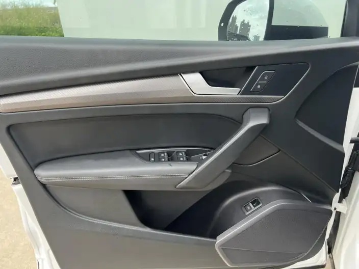 Audi Q5L 2021 Model 40 TFSI Luxury Dynamic Model – фото 9