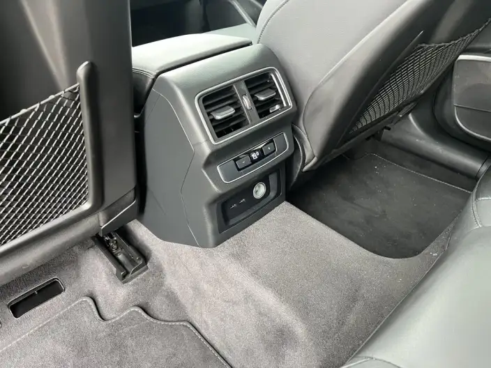 Audi Q5L 2021 Model 40 TFSI Luxury Dynamic Model – фото 10
