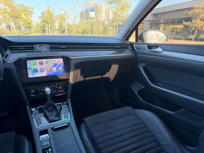 Volkswagen Magotan 2021 Model 330TSI DSG 30th Anniversary Memorial Edition – фото 9