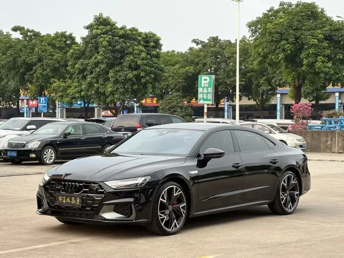 Audi A7 L 2024 Model 45 TFSI quattro Black Samurai Edition – фото 1
