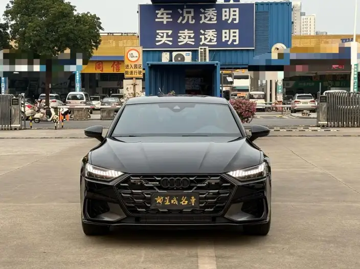 Audi A7 L 2024 Model 45 TFSI quattro Black Samurai Edition – фото 2