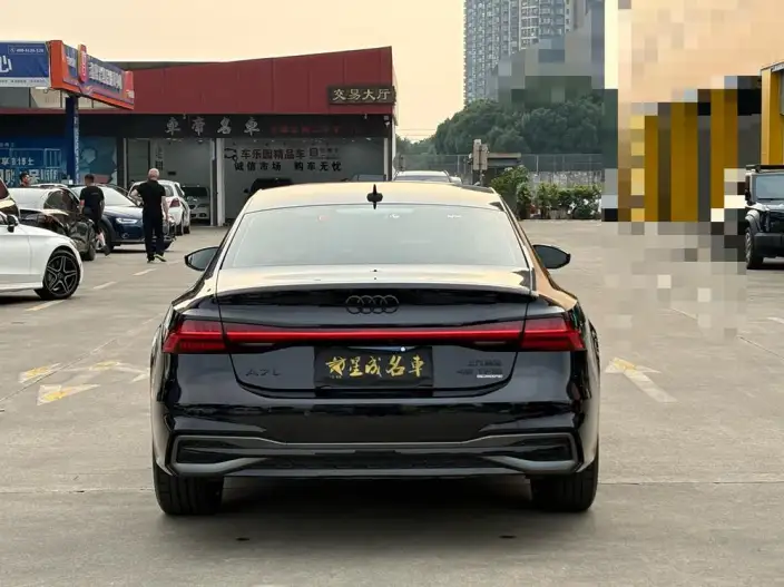 Audi A7 L 2024 Model 45 TFSI quattro Black Samurai Edition – фото 5