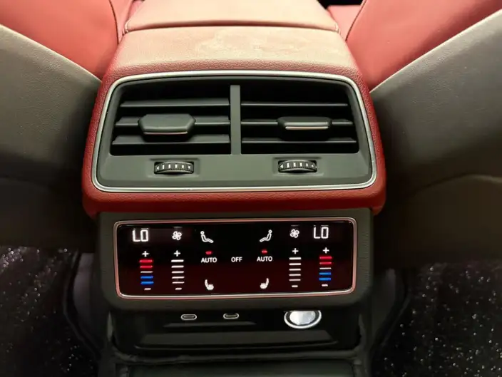 Audi A7 L 2024 Model 45 TFSI quattro Black Samurai Edition – фото 7