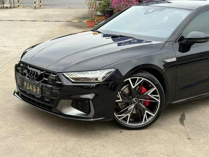 Audi A7 L 2024 Model 45 TFSI quattro Black Samurai Edition – фото 8
