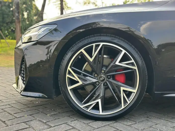 Audi A7 L 2024 Model 45 TFSI quattro Black Samurai Edition – фото 9