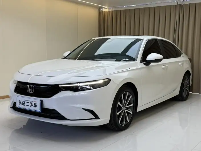 Model Ge 2023 Model 240TURBO CVT Deluxe Edition – фото 1