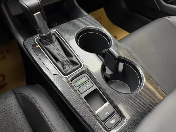 Model Ge 2023 Model 240TURBO CVT Deluxe Edition – фото 8