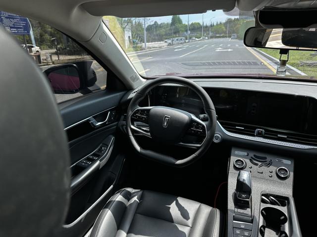 BESTUNE B70 2022 Third-Generation 1.5T Automatic Joy f ul – фото 7