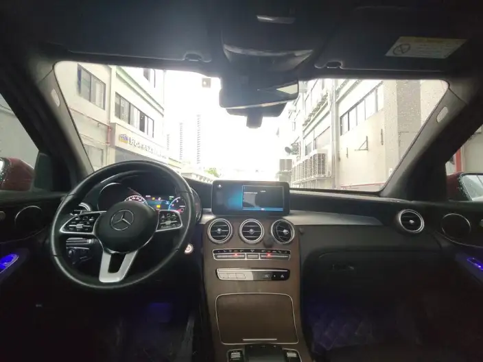 Mercedes-Benz GLC 2020 Model Facelift GLC 300 L 4MATIC Dynamic Model – фото 9