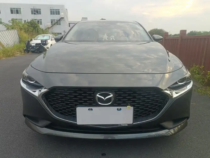 Mazda3 Axela 2020 Model 1.5L Automatic Zhi Model Edition