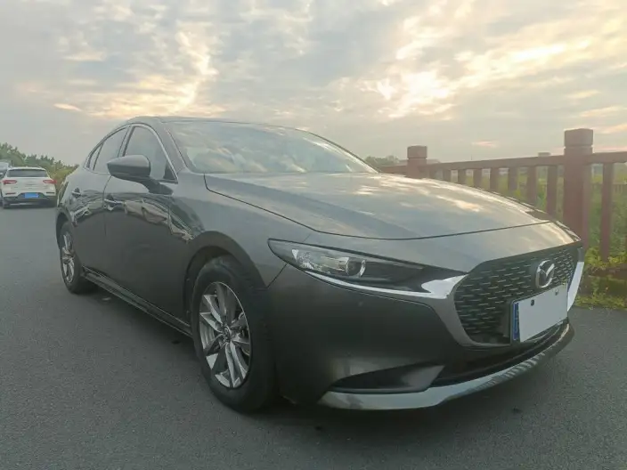 Mazda3 Axela 2020 Model 1.5L Automatic Zhi Model Edition