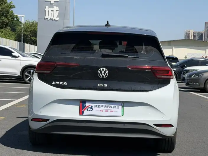 Volkswagen ID.3 2023 Model L Class Model Pure Smart Edition – фото 5