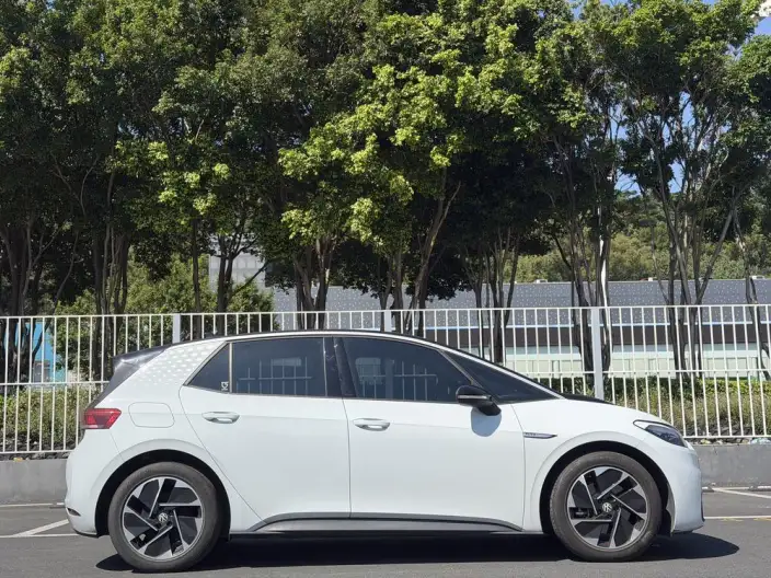 Volkswagen ID.3 2023 Model L Class Model Pure Smart Edition – фото 7