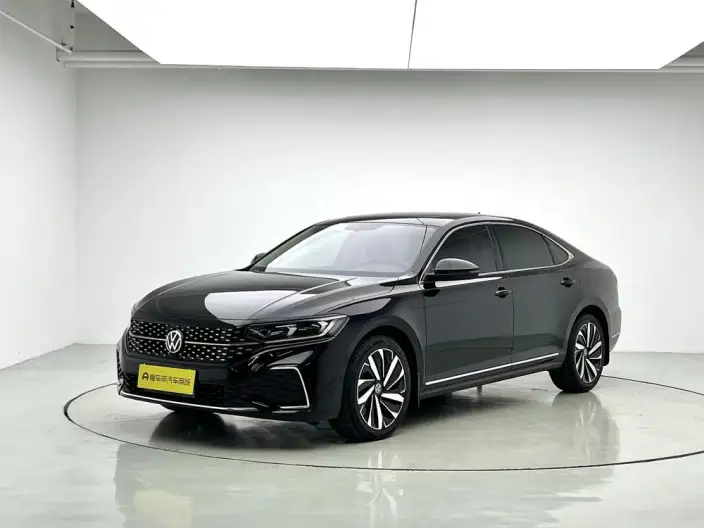 Volkswagen Passat 2022 Model 330TSI Starry sky Elite Edition – фото 1