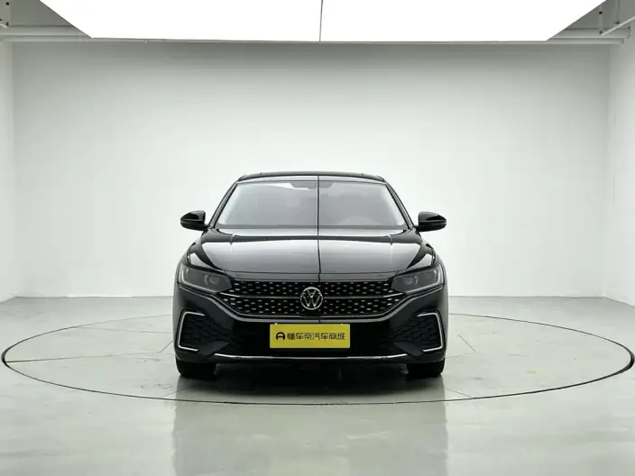 Volkswagen Passat 2022 Model 330TSI Starry sky Elite Edition – фото 2