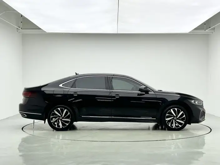 Volkswagen Passat 2022 Model 330TSI Starry sky Elite Edition – фото 8