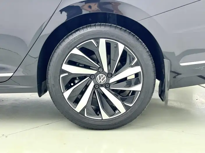 Volkswagen Passat 2022 Model 330TSI Starry sky Elite Edition – фото 9