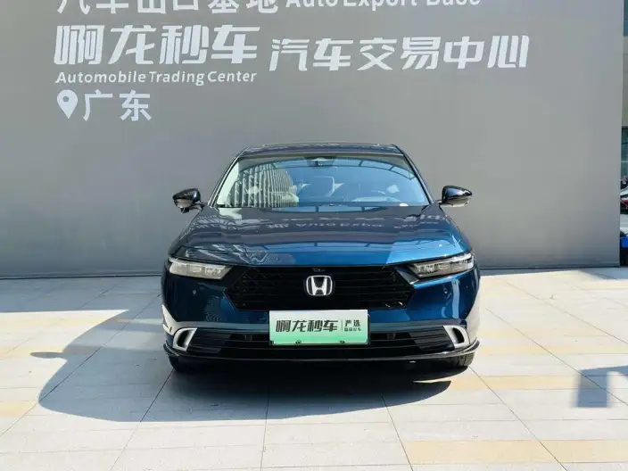 Honda Accord PHEV 2023 Model e:PHEV Ultimate Edition – фото 2