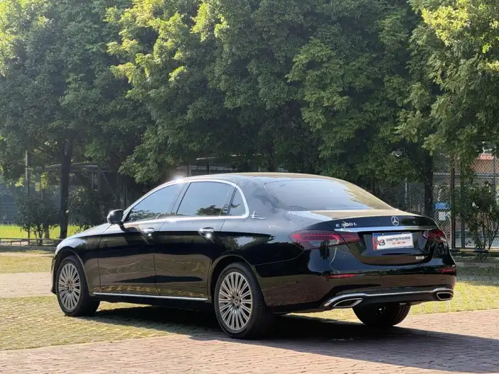 Mercedes-Benz E-Class 2023 Model Facelift E 300 L Luxury Model sedan – фото 5
