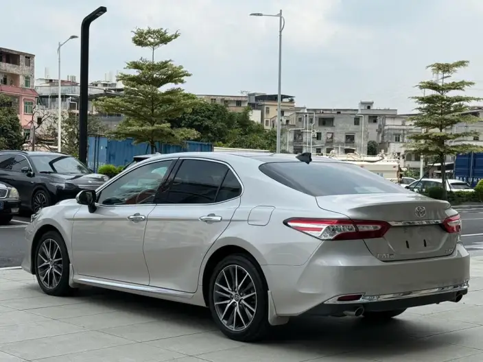 Toyota Camry 2023 Model 2.5G Deluxe Edition – фото 4