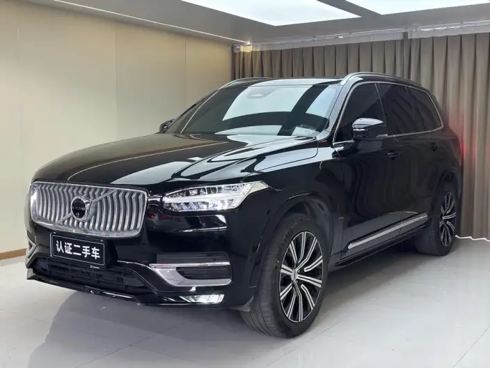 Volvo XC90 2024 Model B6 Smart Elegance Deluxe Edition 7 seat – фото 1