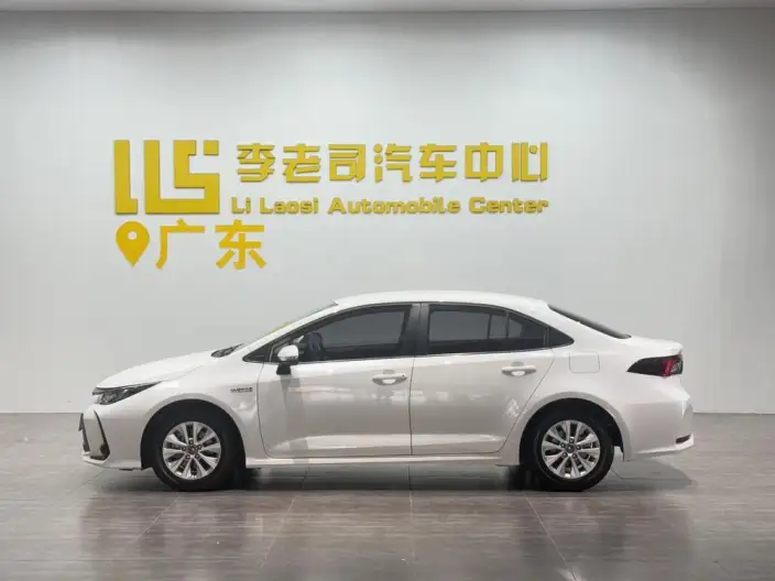 Toyota Corolla 2023 Model Intelligent Hybrid 1.8L E-CVT Pioneer Edition – фото 4