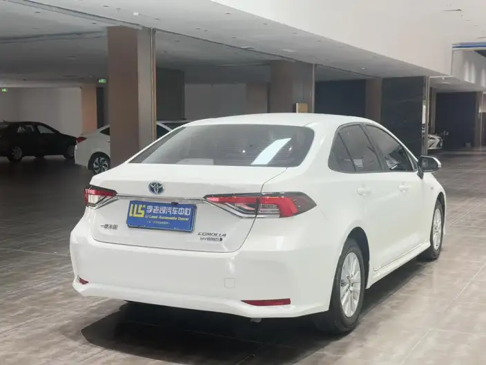 Toyota Corolla 2023 Model Intelligent Hybrid 1.8L E-CVT Pioneer Edition – фото 7