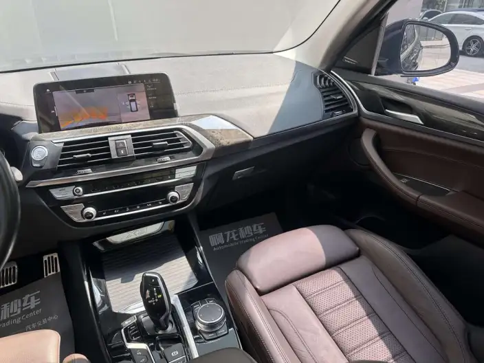 BMW X3 2021 Model xDrive30i Leading Model M Sports Set – фото 9
