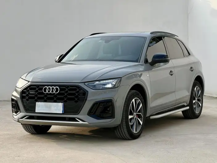 Audi Q5L 2024 Model 40TFSI Luxury Dynamic Model – фото 1