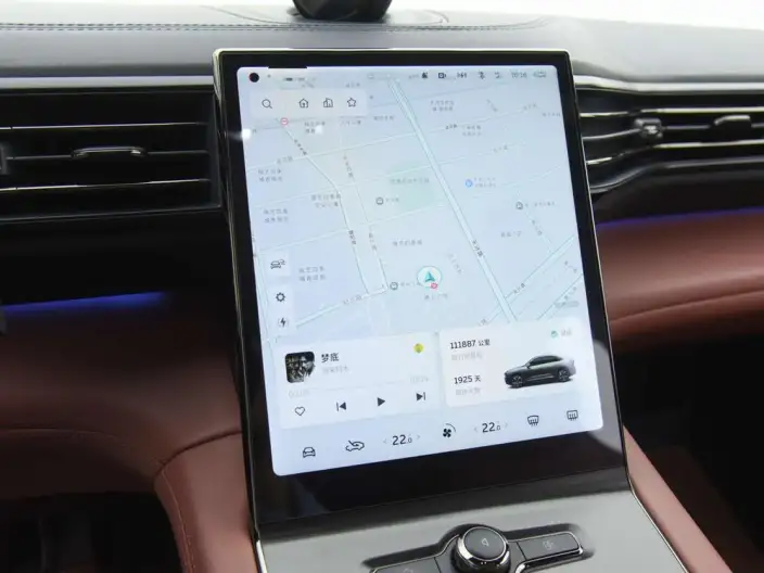 NIO EC6 2020 Model 615KM Signature Edition – фото 10