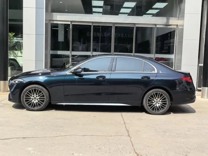 Mercedes-Benz C-Class 2023 Model Facelift C 260 L Sports Edition – фото 4