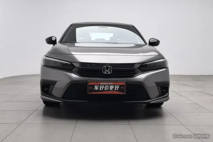 Honda Civic 2022 Model 240TURBO CVT Combustion Edition – фото 2