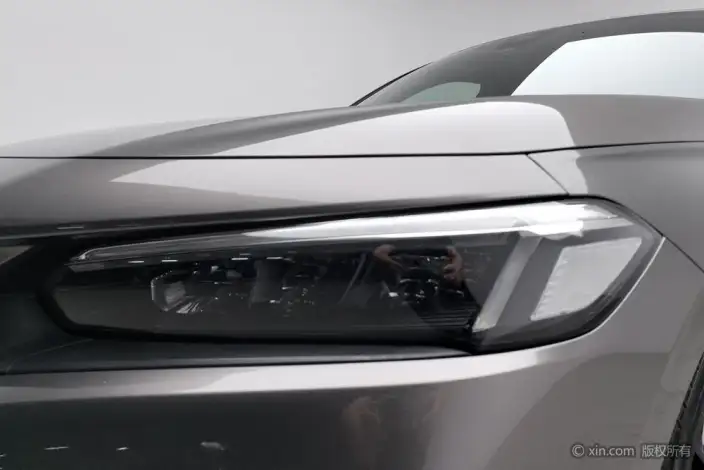 Honda Civic 2022 Model 240TURBO CVT Combustion Edition – фото 7