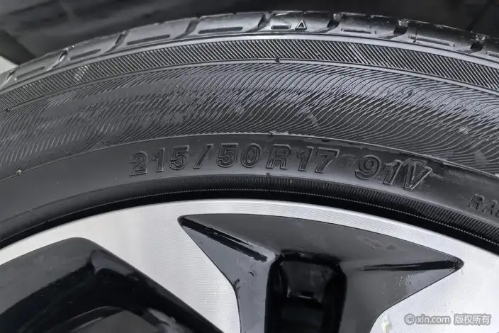 Honda Civic 2022 Model 240TURBO CVT Combustion Edition – фото 8