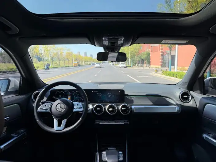 Mercedes-Benz GLB 2021 Model GLB 180 Dynamic Model – фото 7