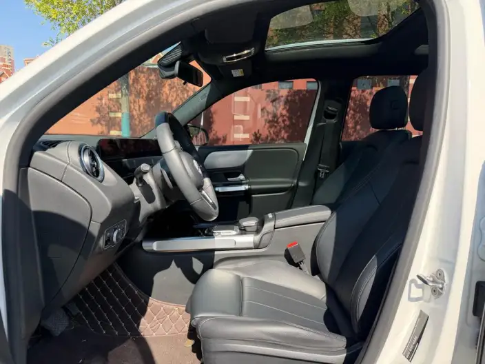 Mercedes-Benz GLB 2021 Model GLB 180 Dynamic Model – фото 9