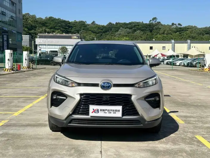 Toyota Wildlander 2022 Model Hybrid 2.5L 2WD Deluxe Edition – фото 2
