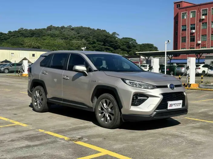 Toyota Wildlander 2022 Model Hybrid 2.5L 2WD Deluxe Edition – фото 3
